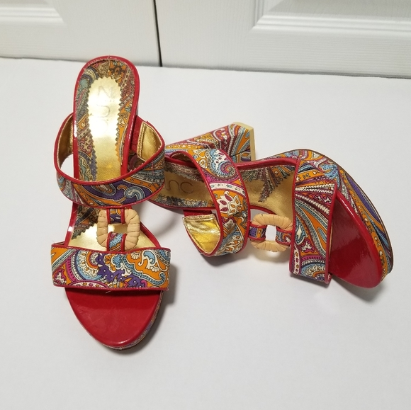 Zinc, Platform Sandals 6 1/2 Parsley Prnt, Chunky Heels, Red Trim - Picture 5 of 8
